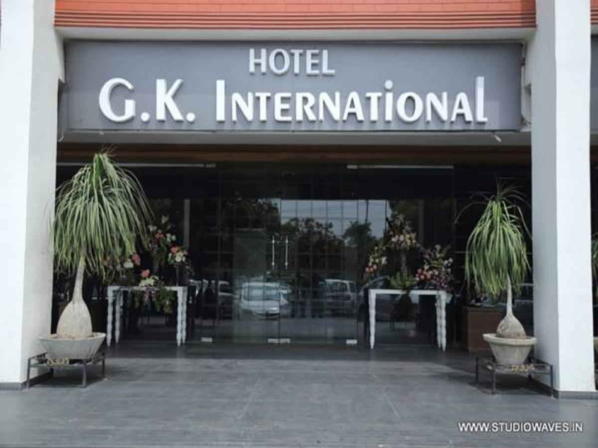 Hotel Gk International Chandigarh Exterior photo